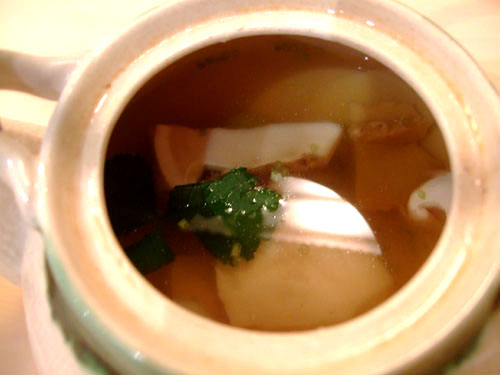 Dobin mushi (matsutake)